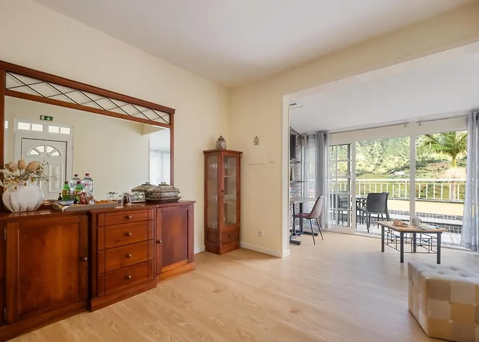 Дом отдыха Cantinho Feiteiras By Homie